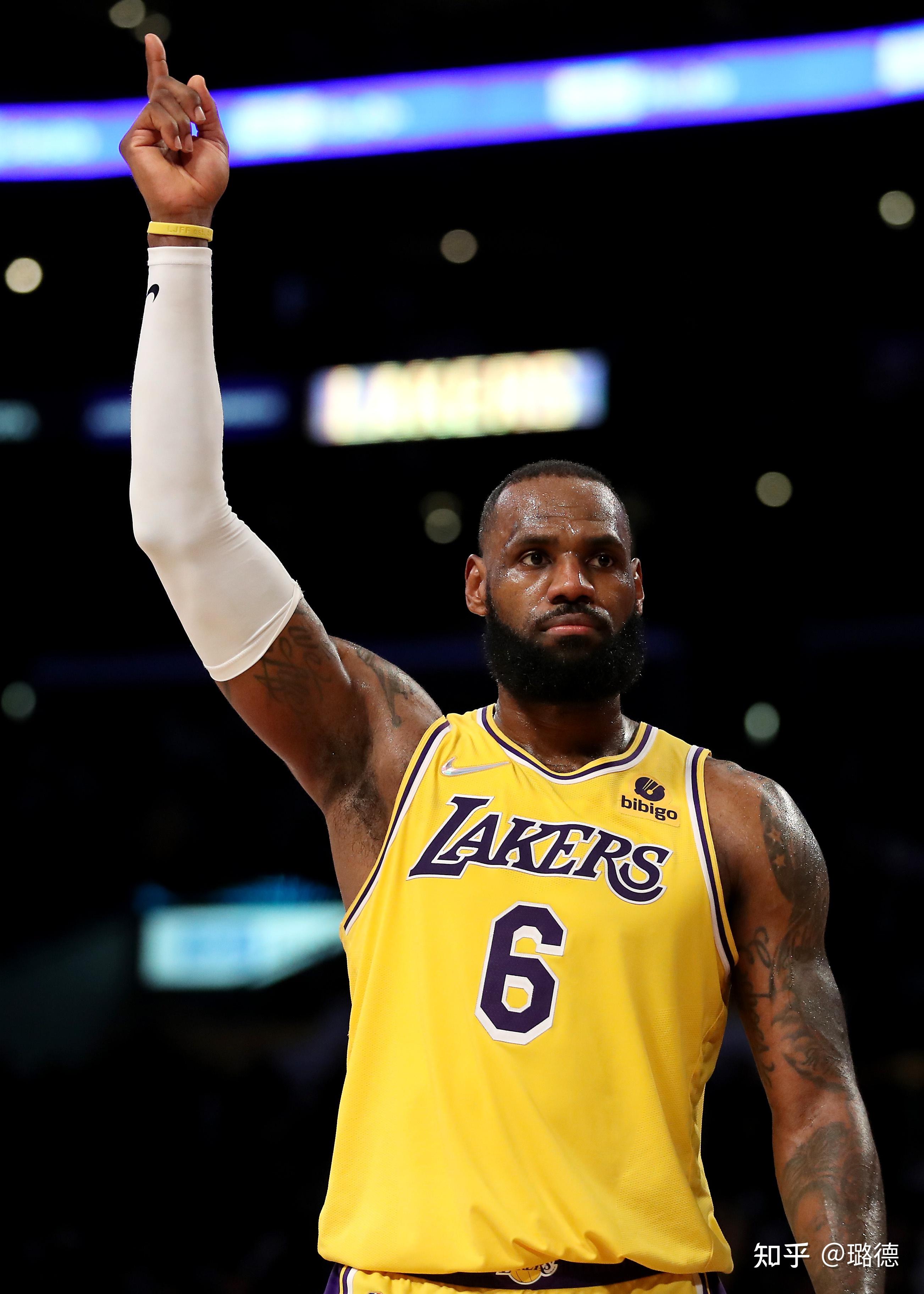 包含俄克拉荷马雷霆关键时刻完成体检罗马迎来里程碑备战NBA总决赛，现场解说直呼：关键时刻迈阿密热火备战欧篮联的词条